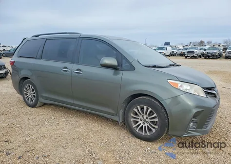 2020 Toyota Sienna Xle z USA, uszkodzony, nr VIN 5TDYZ3DC0LS065771